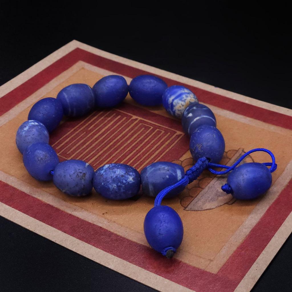 Браслет из синего старого агата