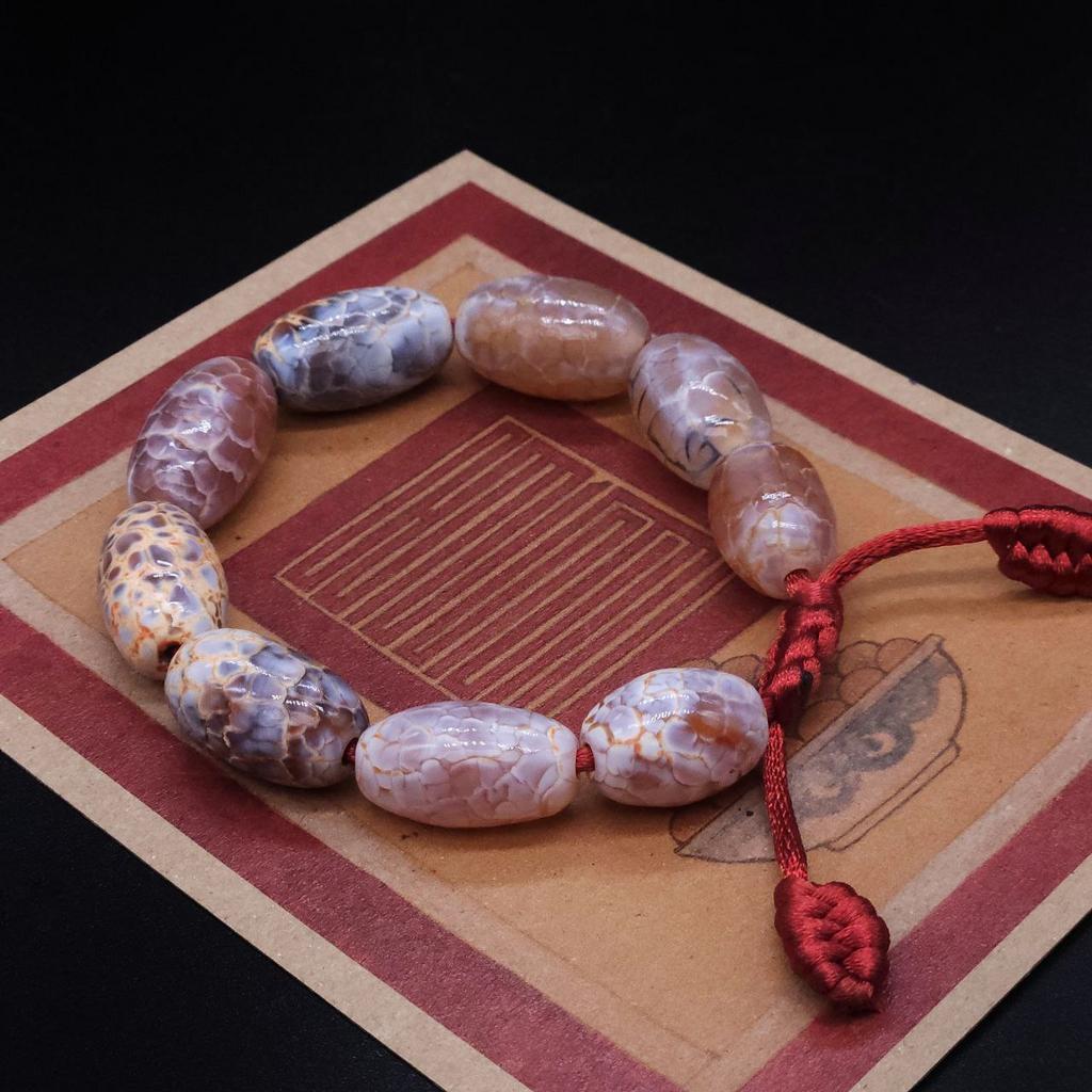 Браслет из старого агата овальные с жилами дракона