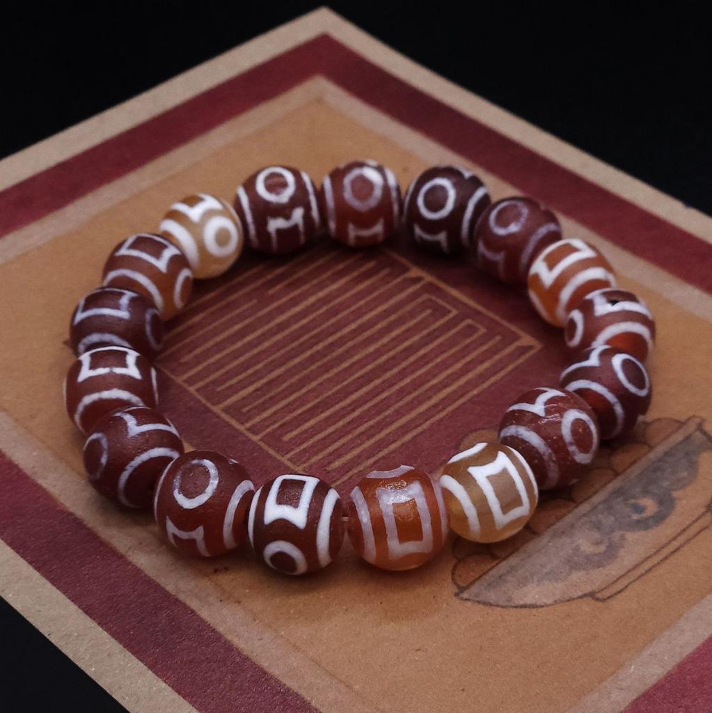 Браслет из бусин Дзи Земля Небо N°2