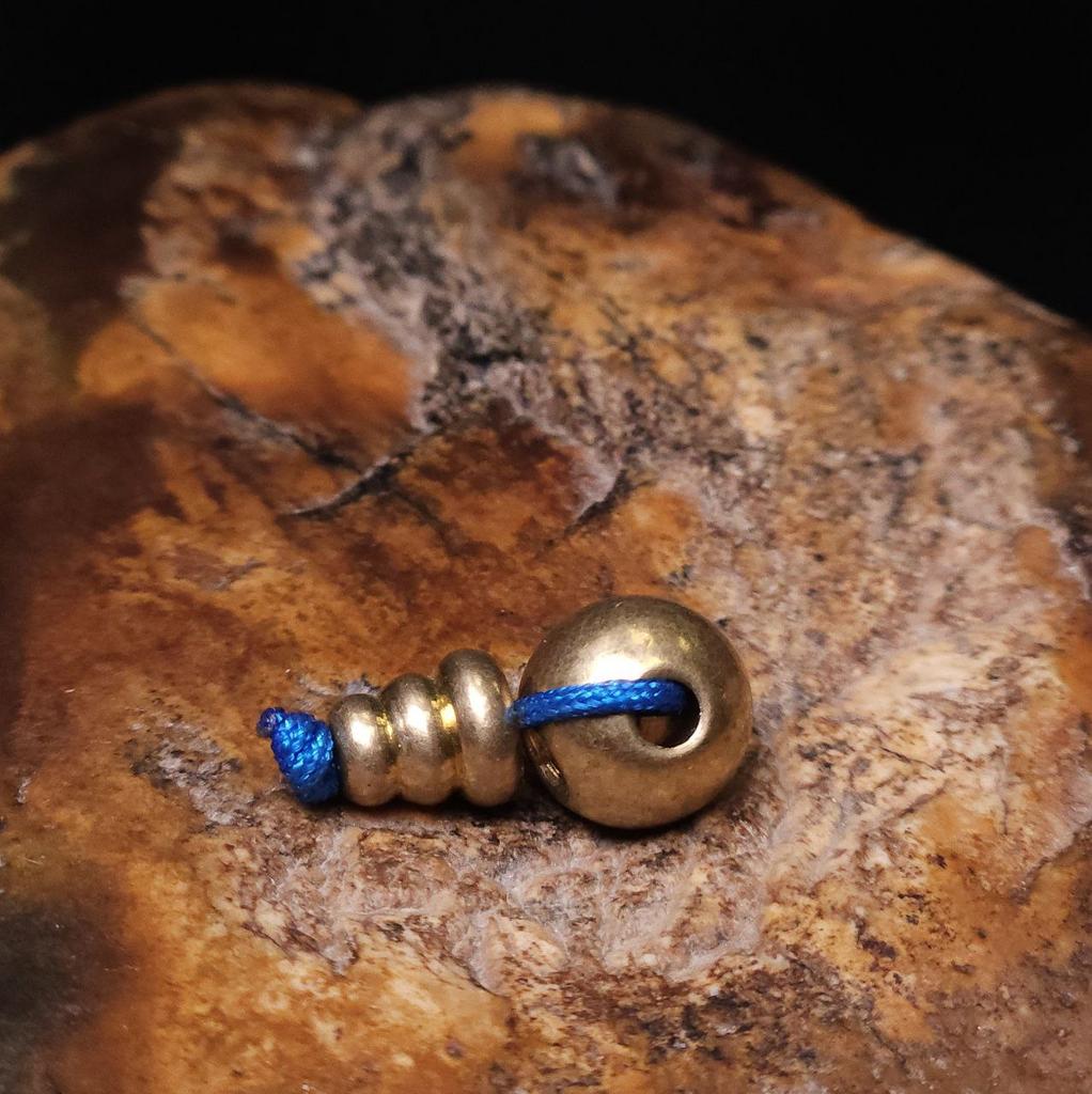 Гуру - бусина из латуни малая N°2