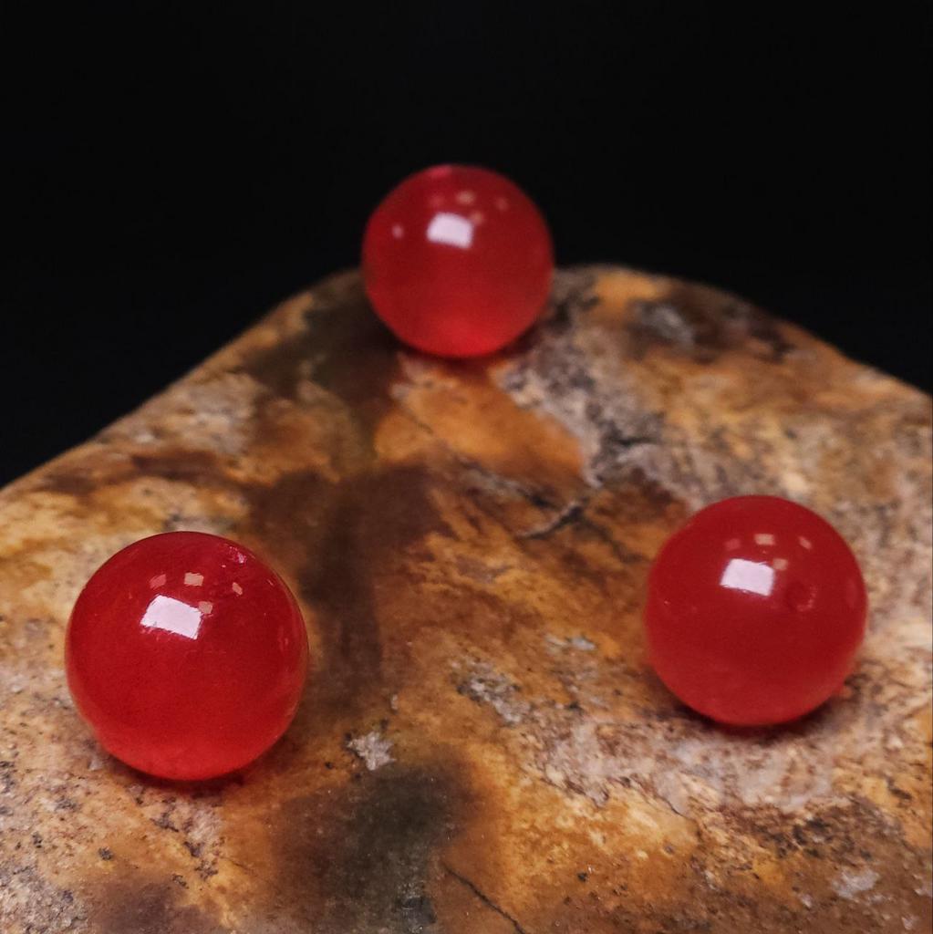 Бусина Рыбий Рубин или Икра Дракона 16 мм