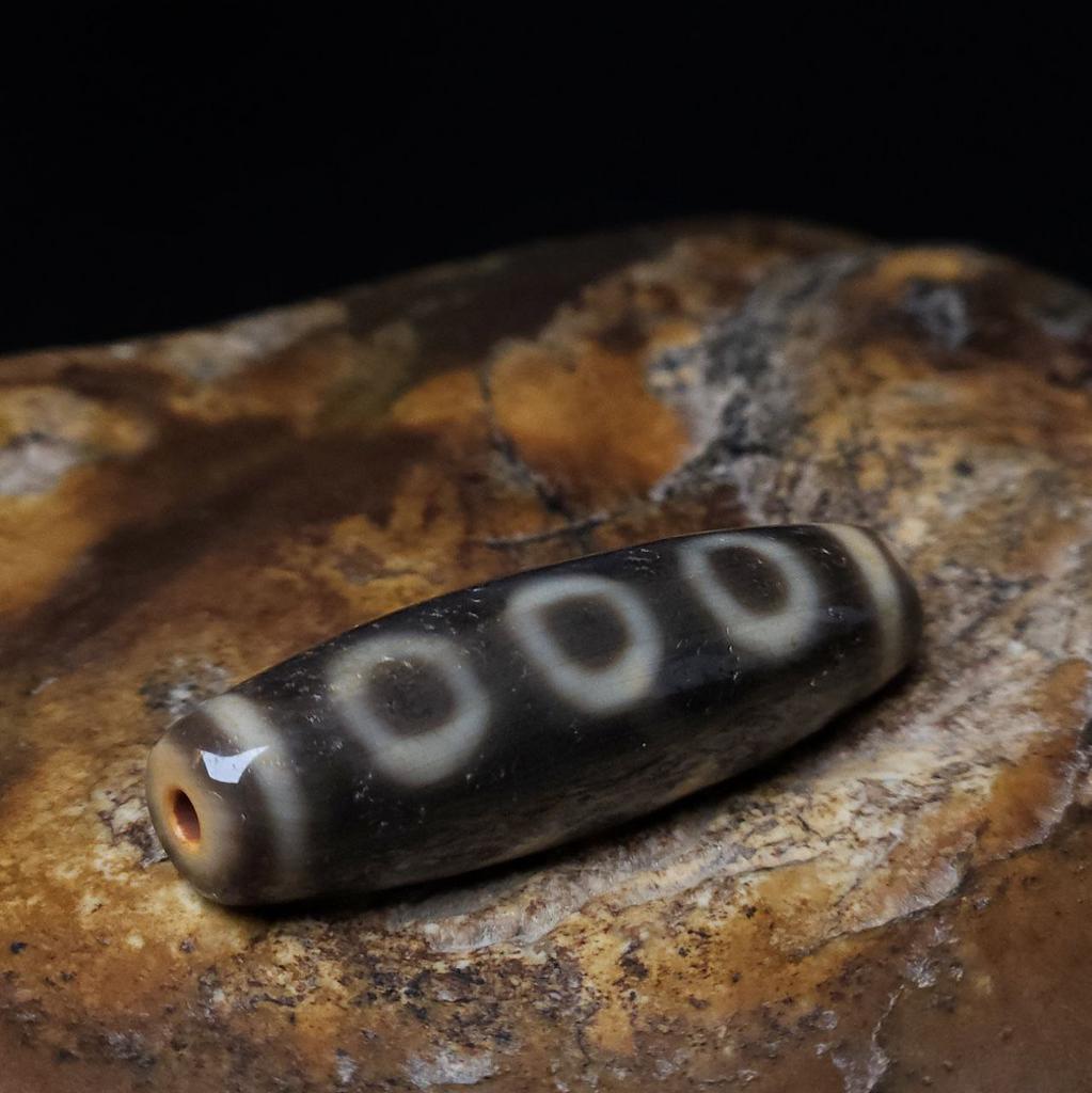 Бусина дзи 5 глаз №21