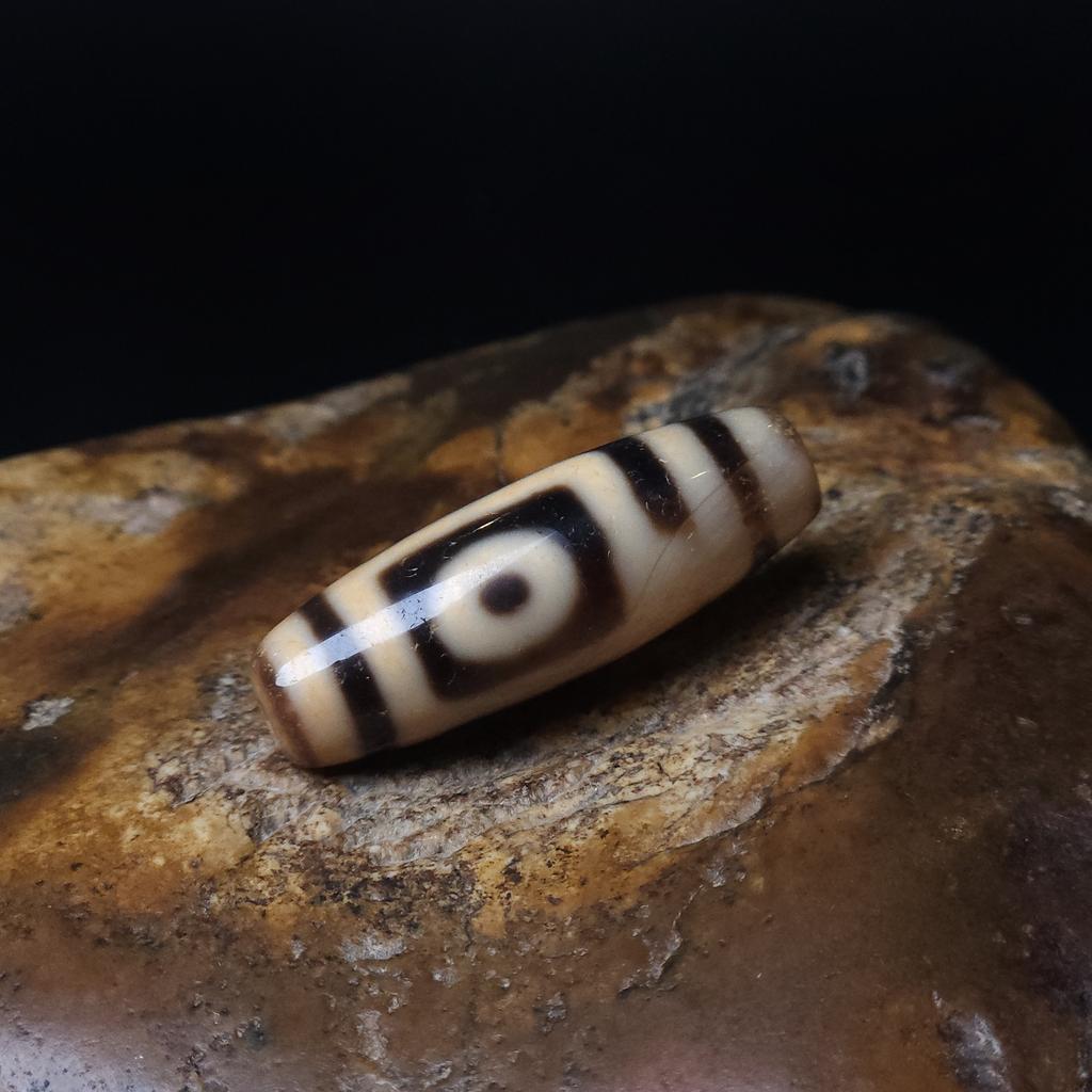 Бусина Дзи 2 глаза N°185