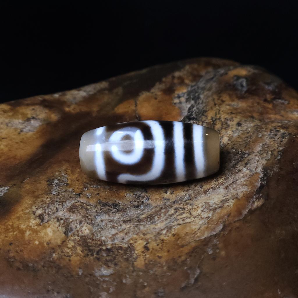 Бусина Дзи 2 глаза N°186