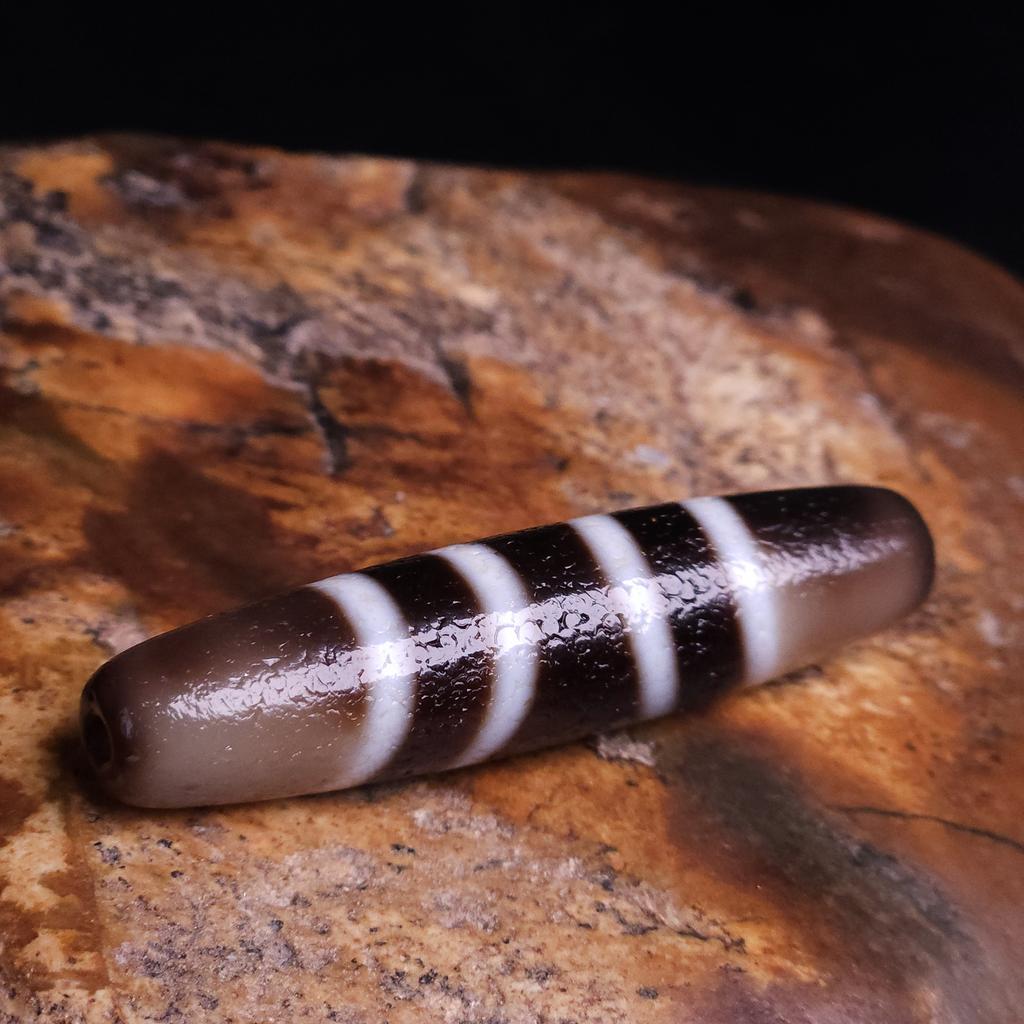 Старинная бусина Дзи Комфортная Жизнь N°30