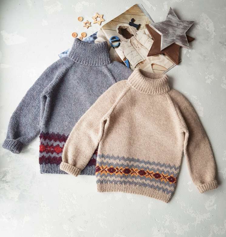 #COLORFUL_SWEATER_33HELGA