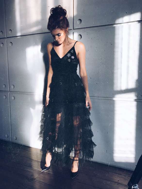 Звездное платье миди