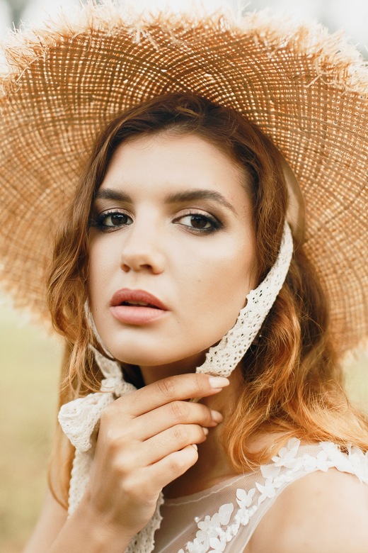 Шляпа соломенная