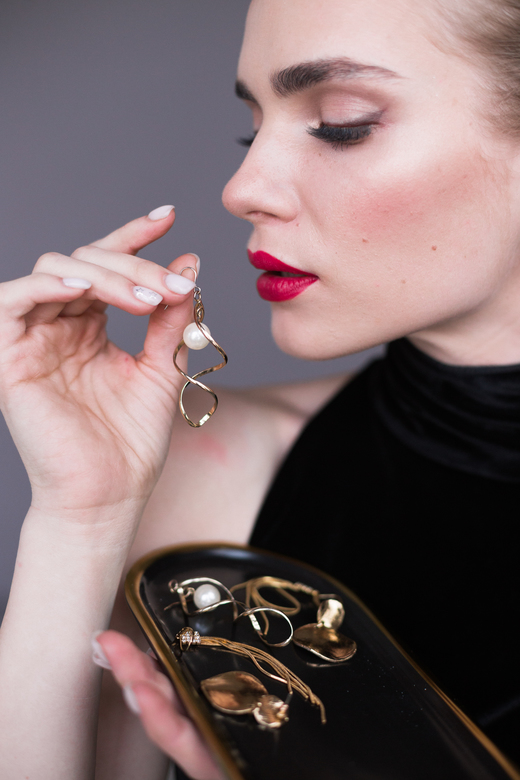 Серьги золотые спирали с жемчугом