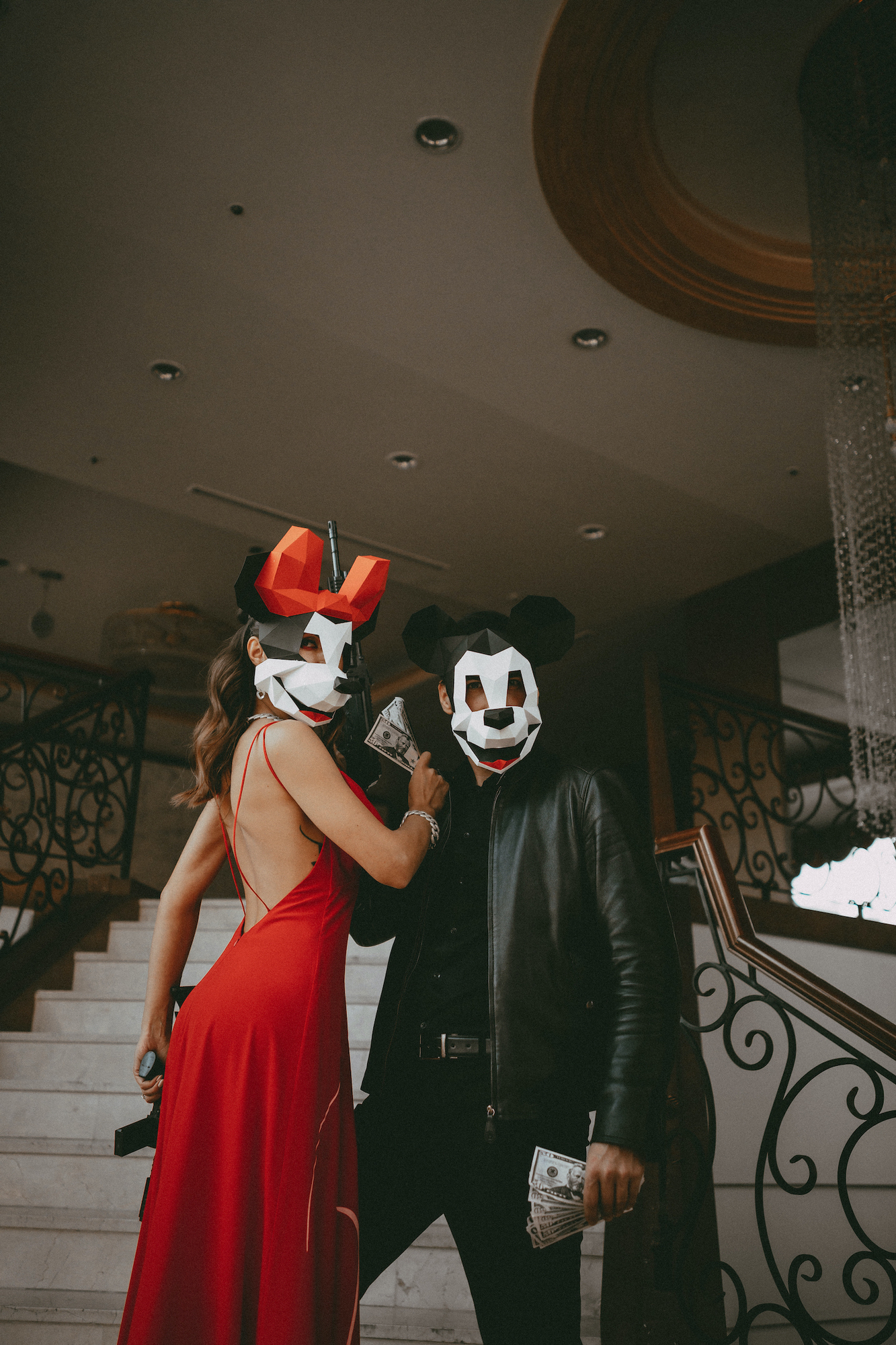 Красное платье Сильвана