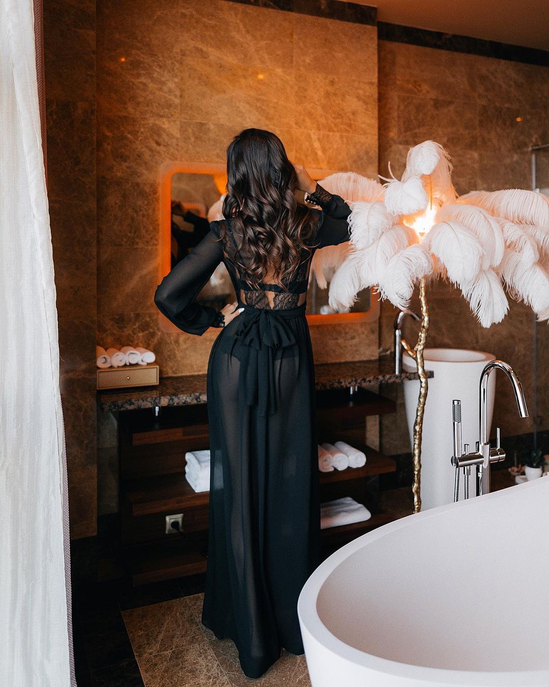 Черное шифоновое будуарное платье