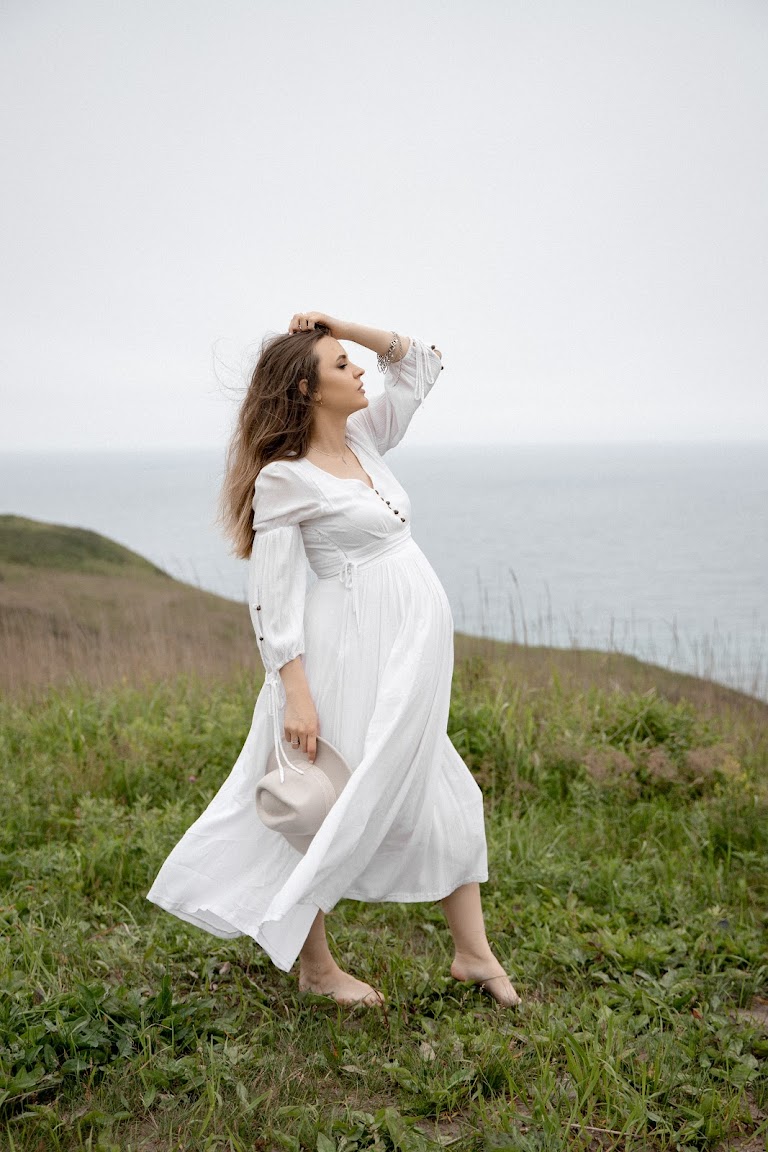 Молочное платье в стиле кантри