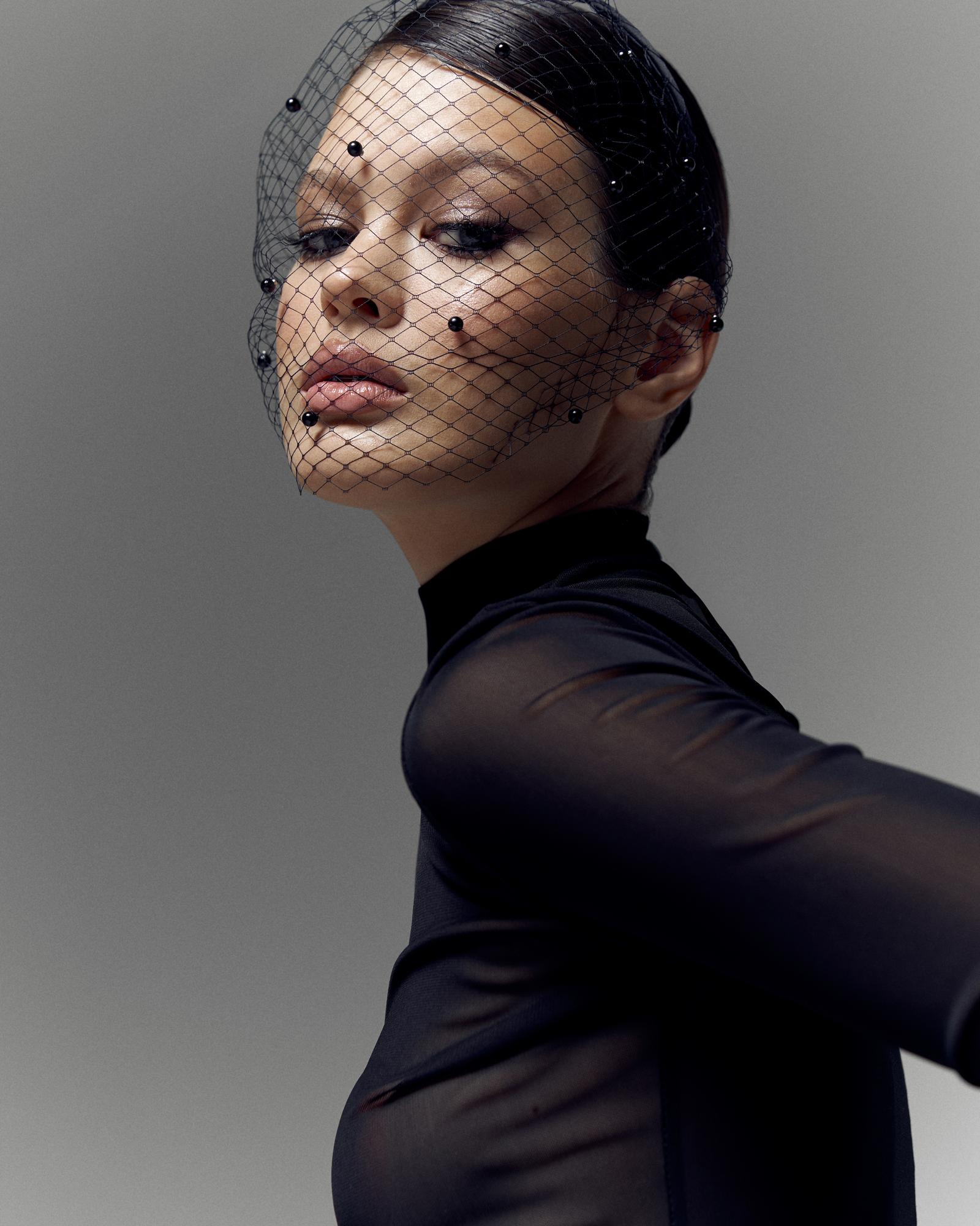 Ободок для волос черная сеточка