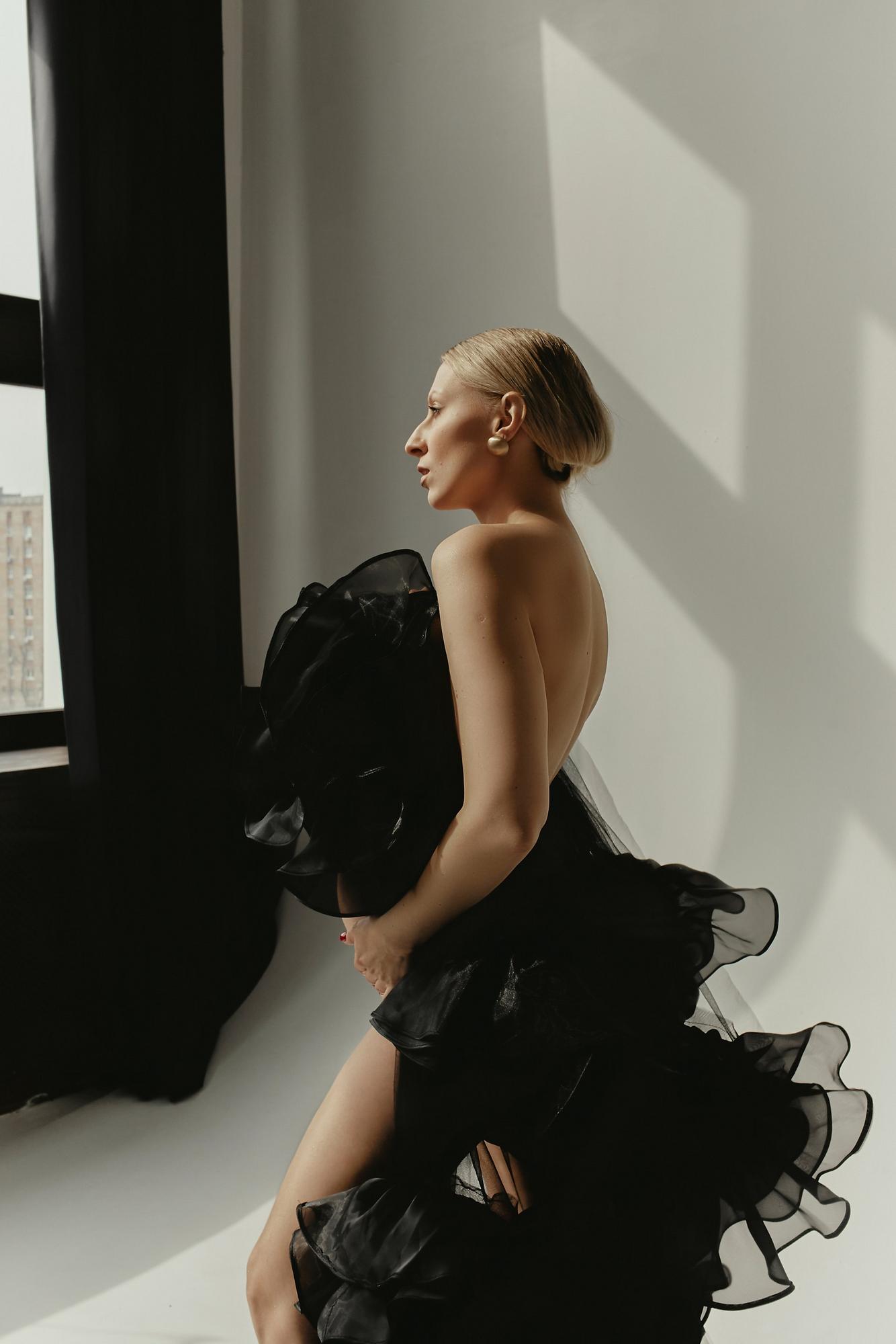 Черная накидка цветы органза