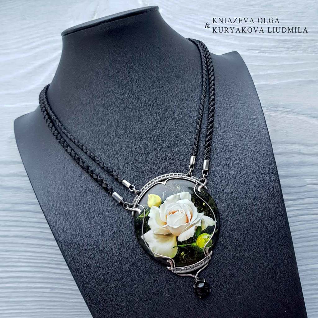 Серебряный клон Звездная роза. Авторская ювелирная живопись в серебре Ольга Князева и Людмила Курякова Фото 4