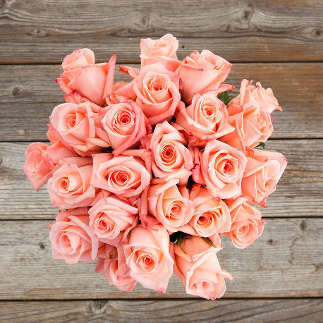 Хотите купить розы в Твери? Обращайтесь! Букет розовых роз Engagement.