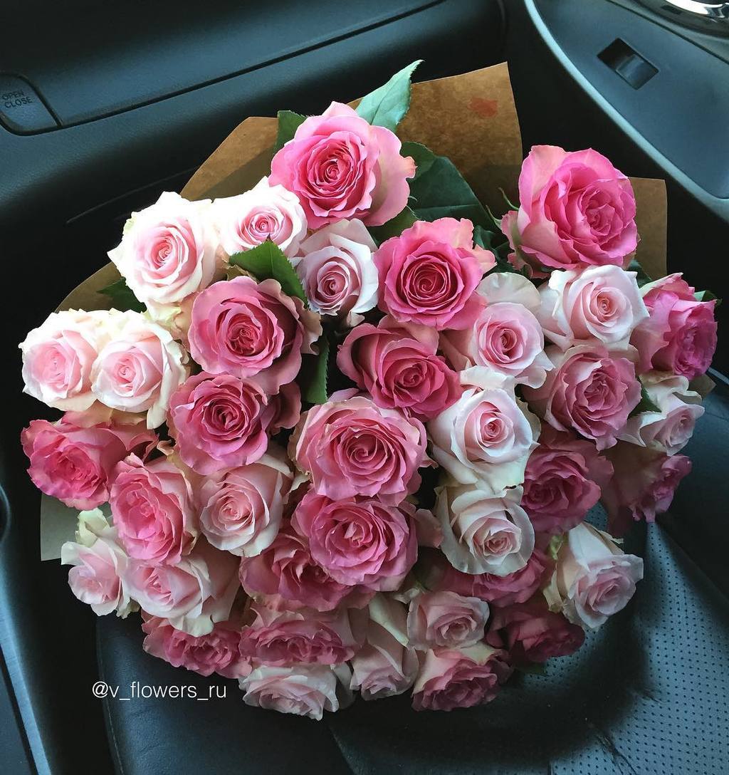 Хотите купить розы в Твери? Обращайтесь! Букет роз. Микс розовые.