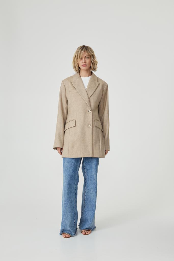 Пиджак двубортный бежевая елочка