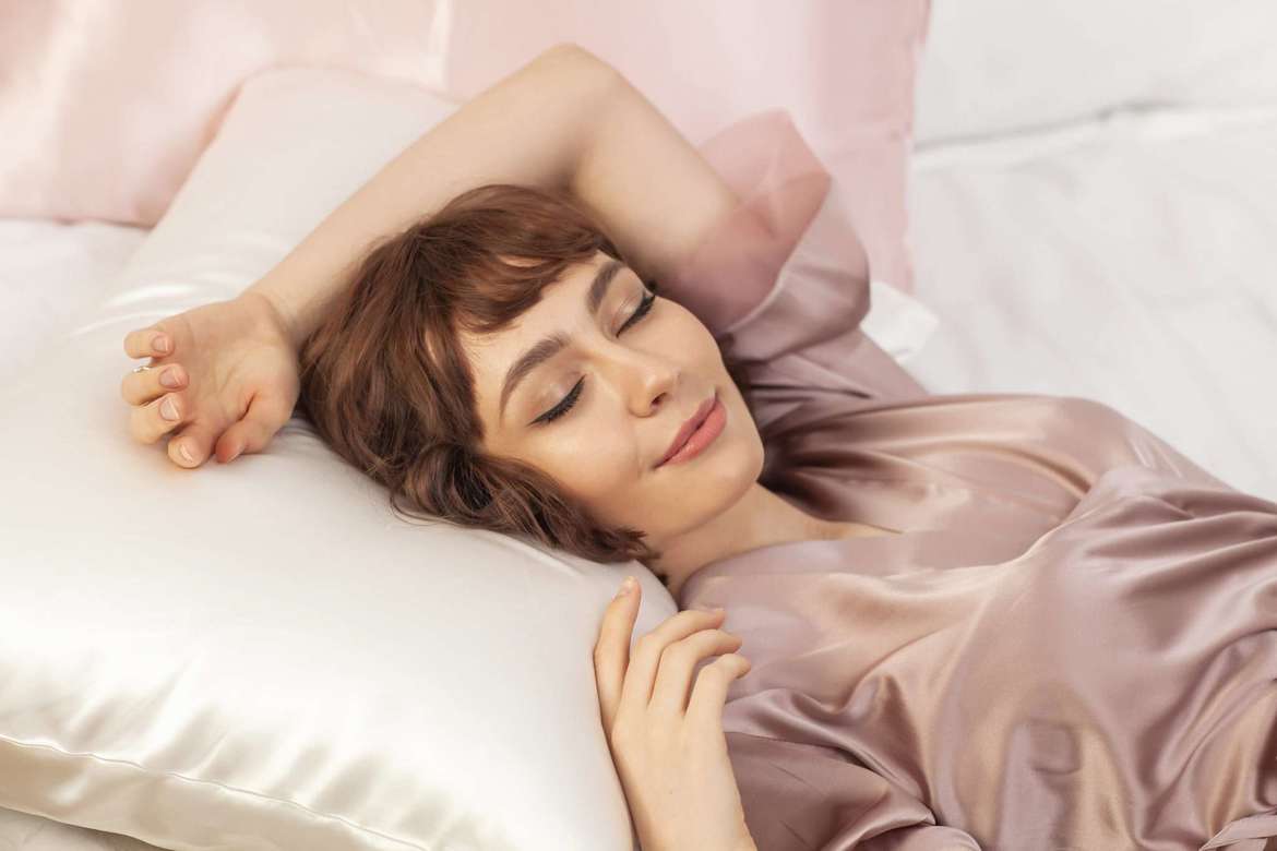 Шелковая наволочка ЖЕМЧУГ (SILKSILK)