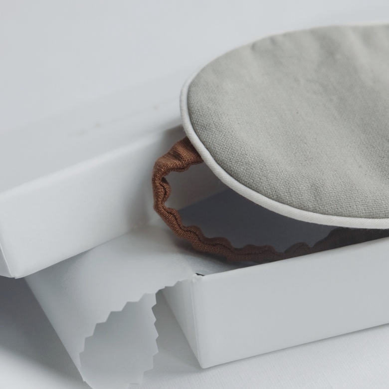 Маска для сна из хлопка Латте (YOUR SLEEP STORY)