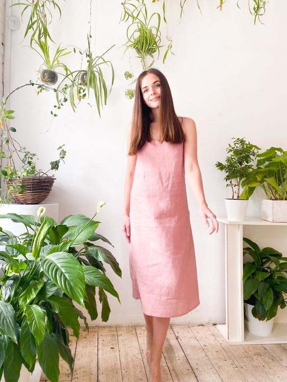 Платье-сорочка на тонких бретелях из мягкого льна (KLEIN PURITY)