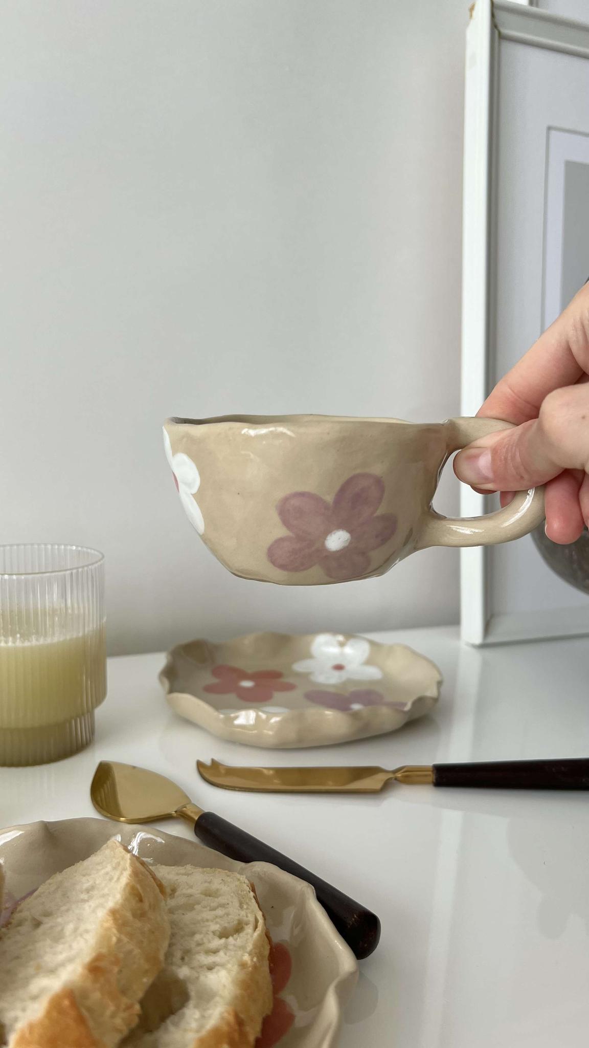 Кружка цветок с ручкой (IZZI ceramics)