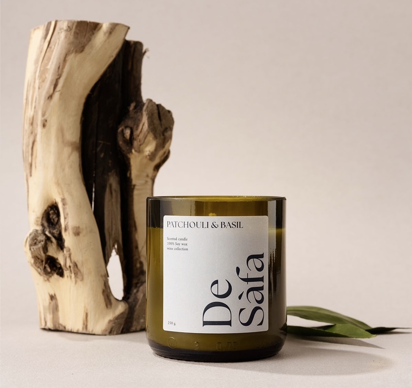 Свеча в стакане из винной бутылки   (De Safa)