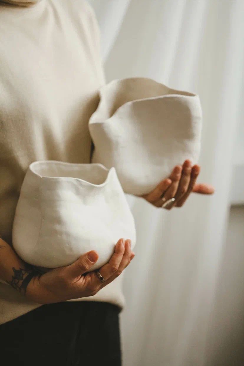 Ваза волна из полуфарфора (Fadeeva ceramics)