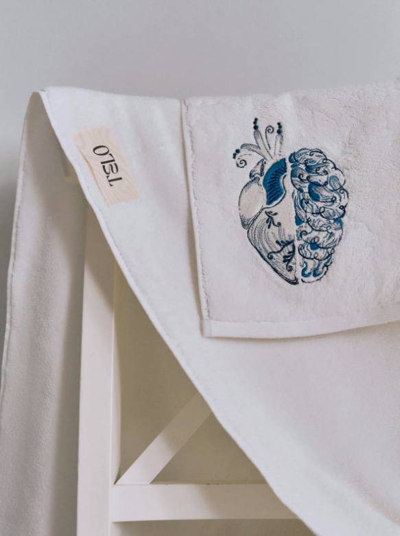 Набор из двух полотенец из премиального хлопка белый REDA  (TELO)