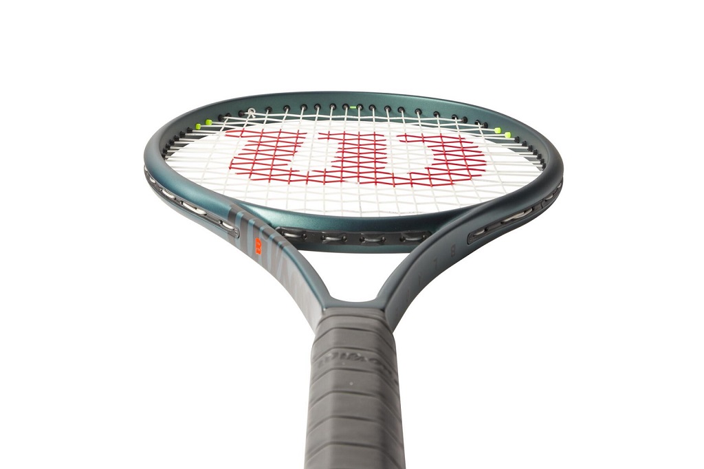 Теннисная ракетка Wilson Blade 100UL v9.0 (100", 265 гр, бал. 33.5 см)