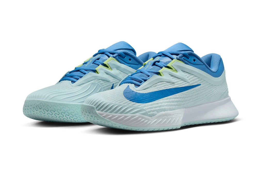 Теннисные кроссовки женские Nike Air Zoom Vapor Pro 3 HC