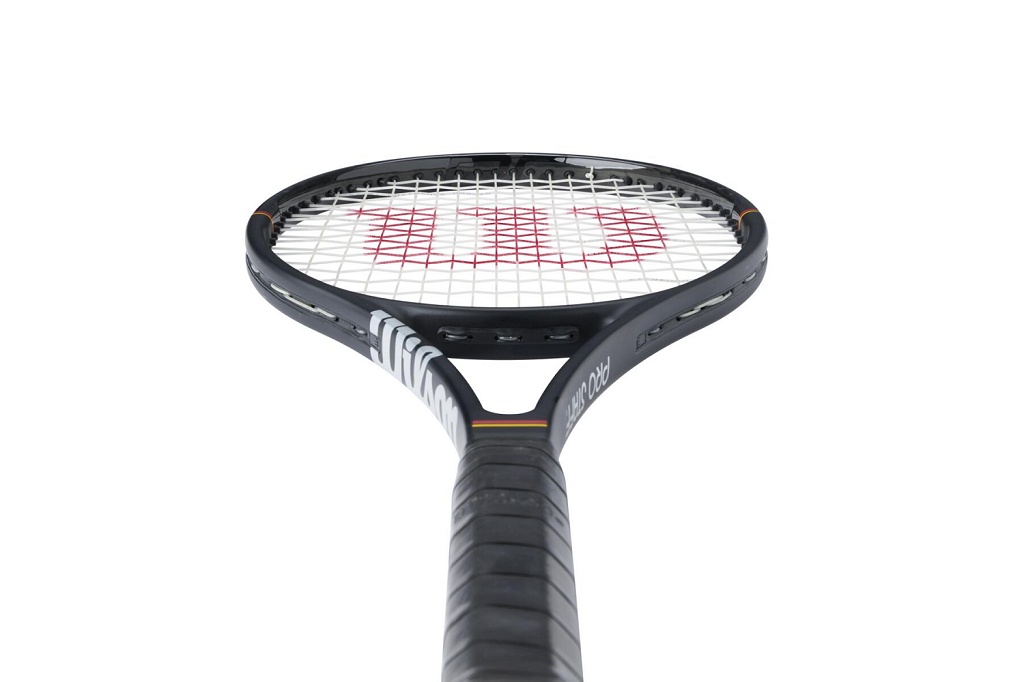 Теннисная ракетка Wilson Pro Staff 97L Classic (97", 290 гр, бал. 32.5 см)