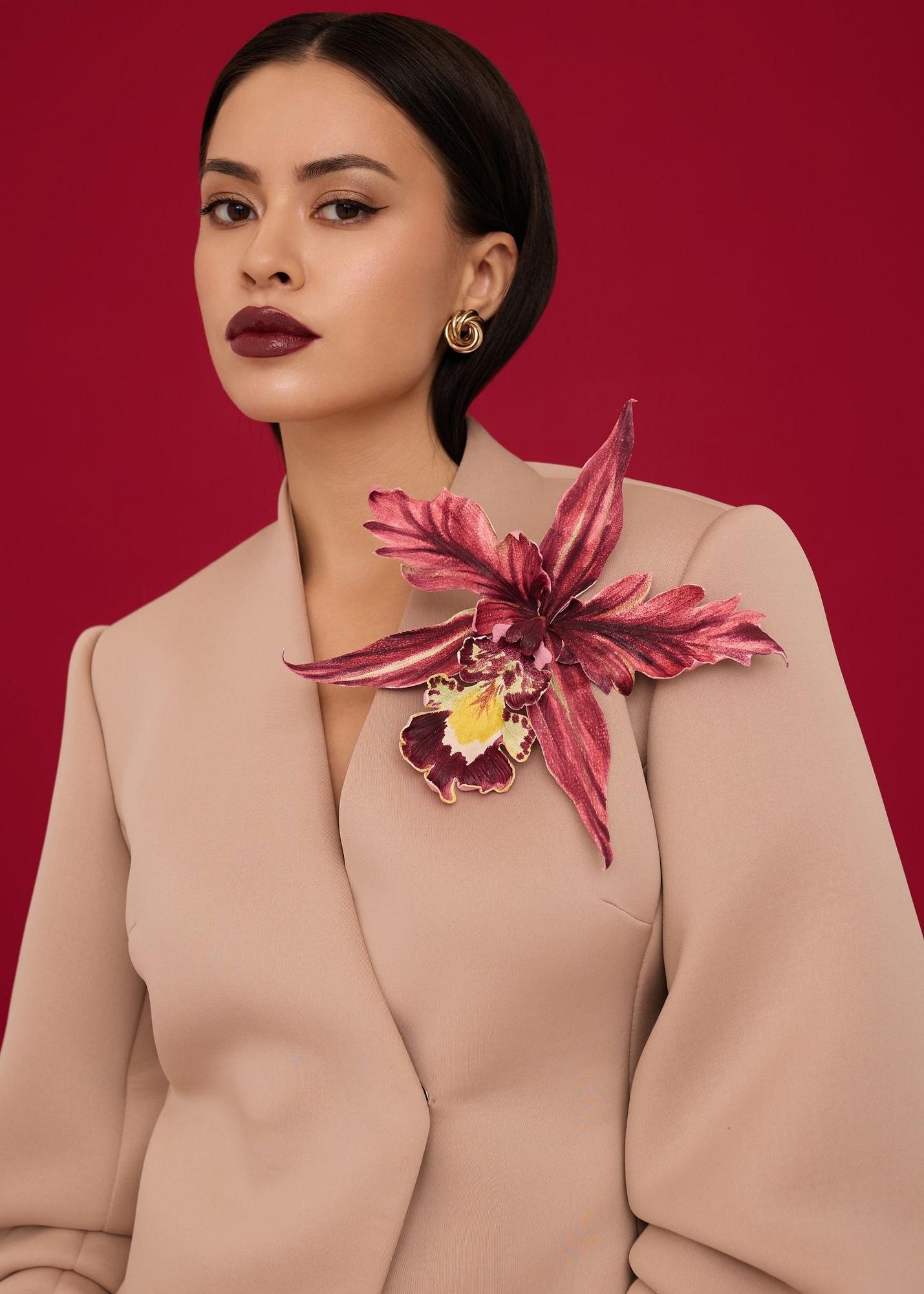 Орхидея Вуил 20см