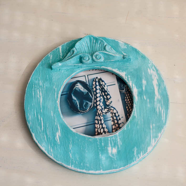 Круглая потёртая