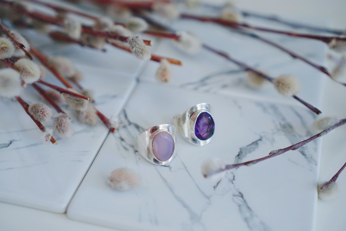 Серебряные кольца с аметистом