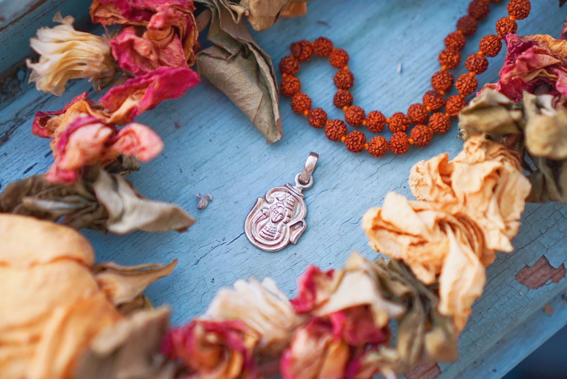 Серебряный кулон "Шива"