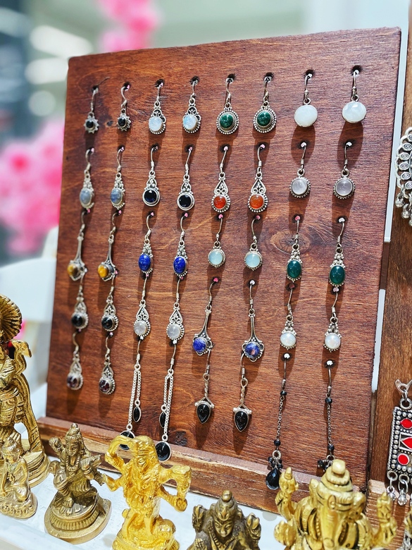 Серебряные серьги с натуральными камнями