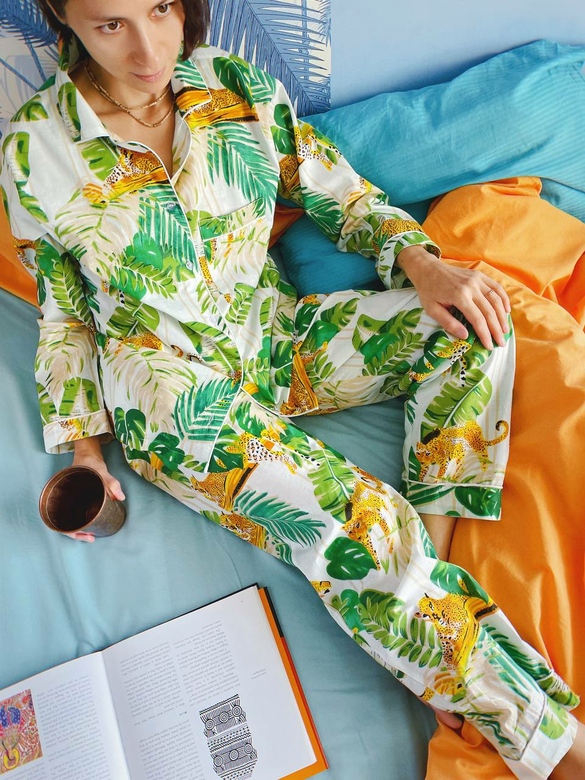 Белая пижама с леопардами, М