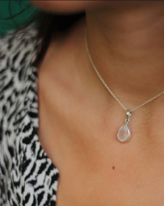 Кулон розовый кварц в серебре