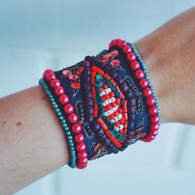 Браслет на липучке