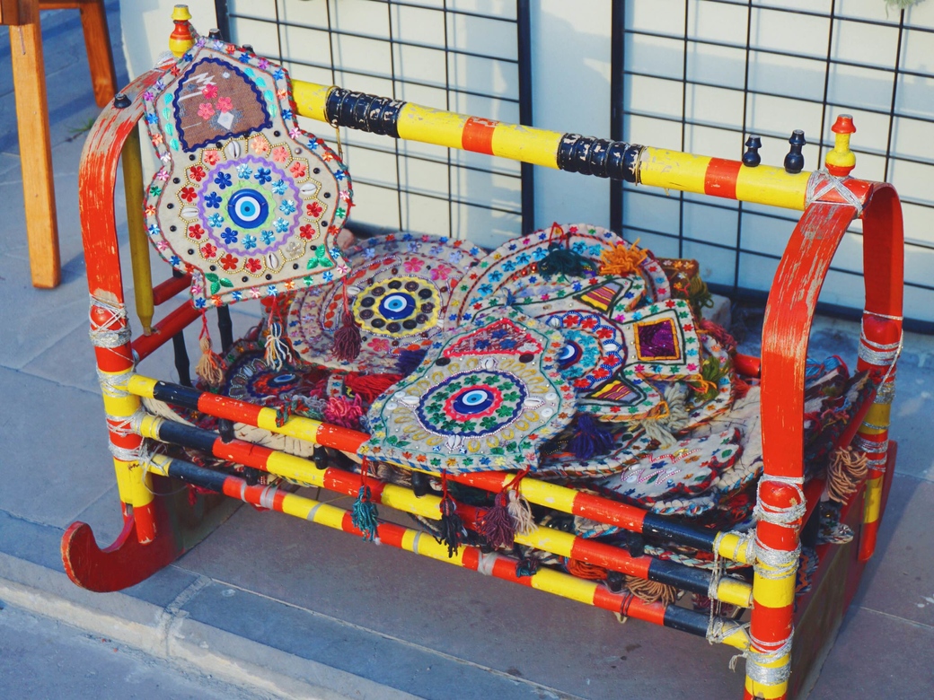 Настенные шерстяные подвески