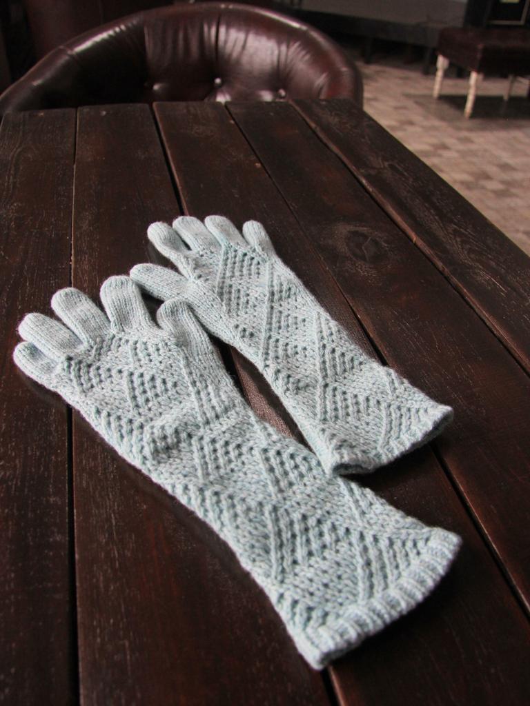 Перчатки Живая изгородь