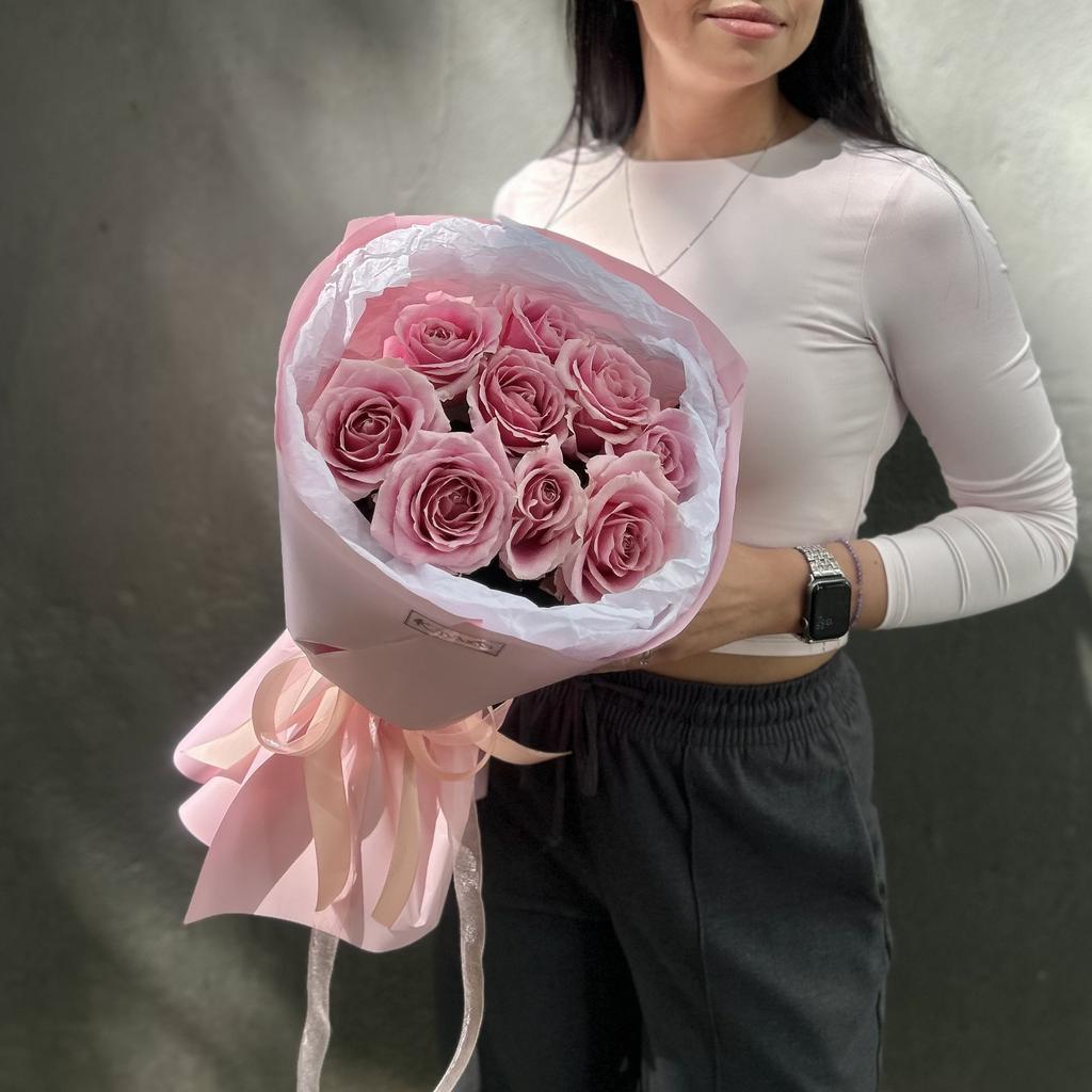 Букет 9 розовых роз