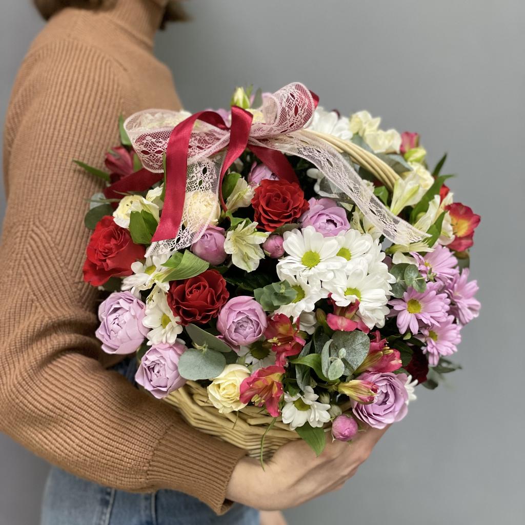 Корзина «Лиловый с красным акцентом»