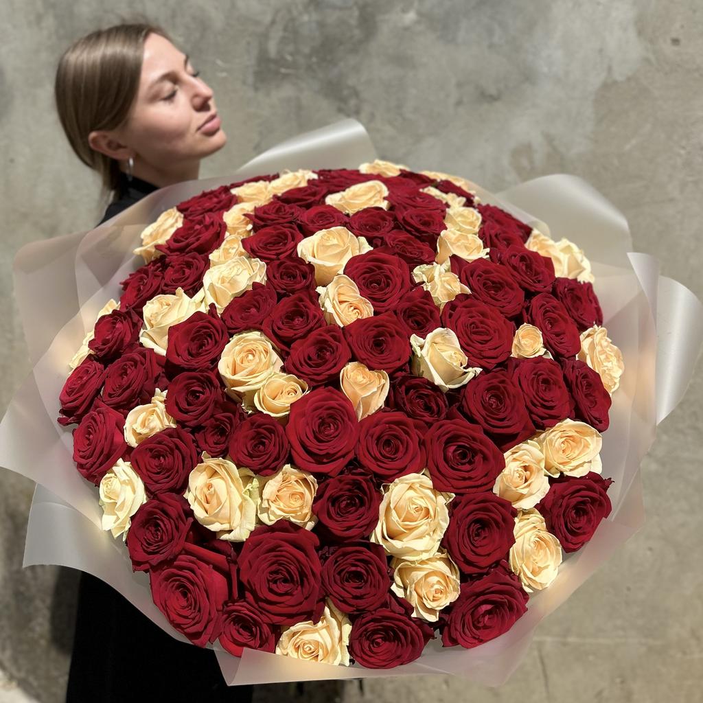 Букет «Peach and Red»