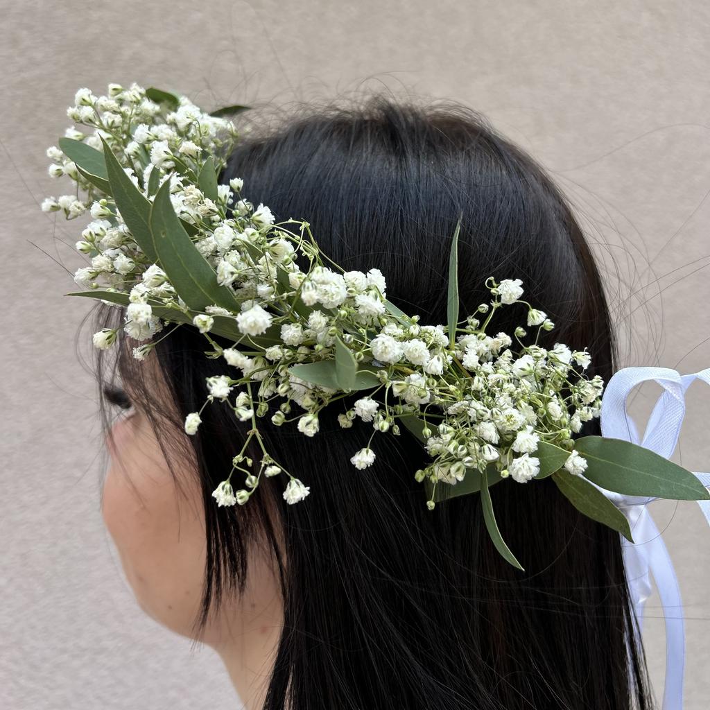 Венок из гипсофилы с эвкалиптом