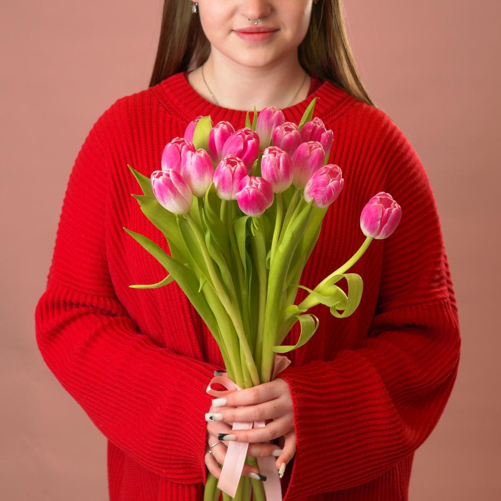 Букет розово-белых тюльпанов