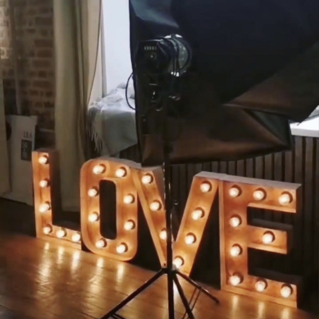 Слова с лампами на ваш выбор