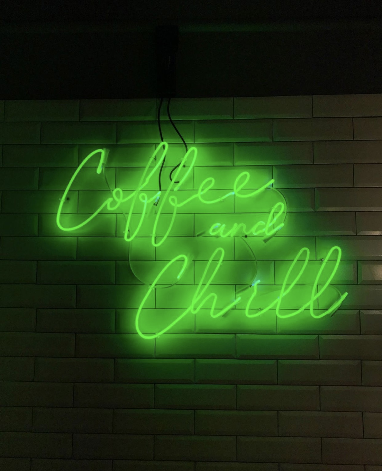 Неоновая надпись на ваш выбор