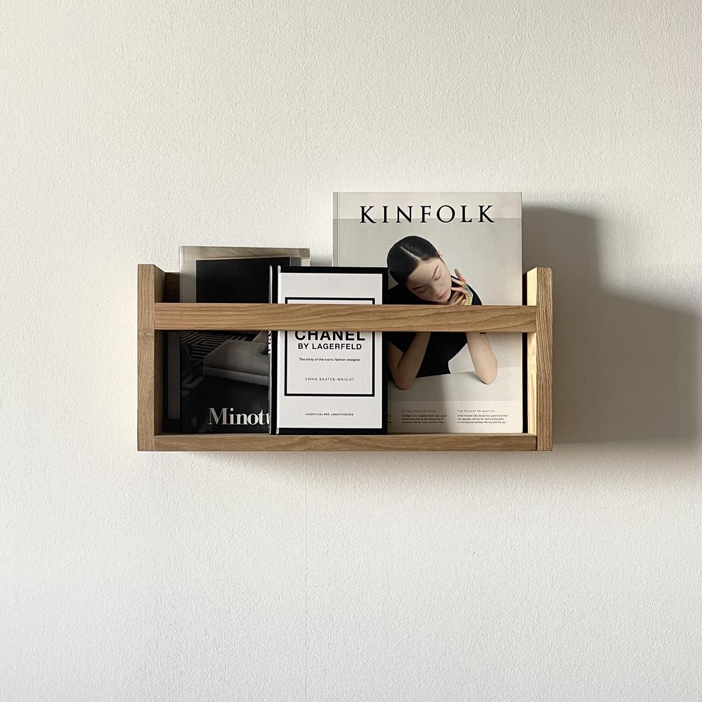 Полочка для книг и журналов. Ручная работа, натуральный дуб.